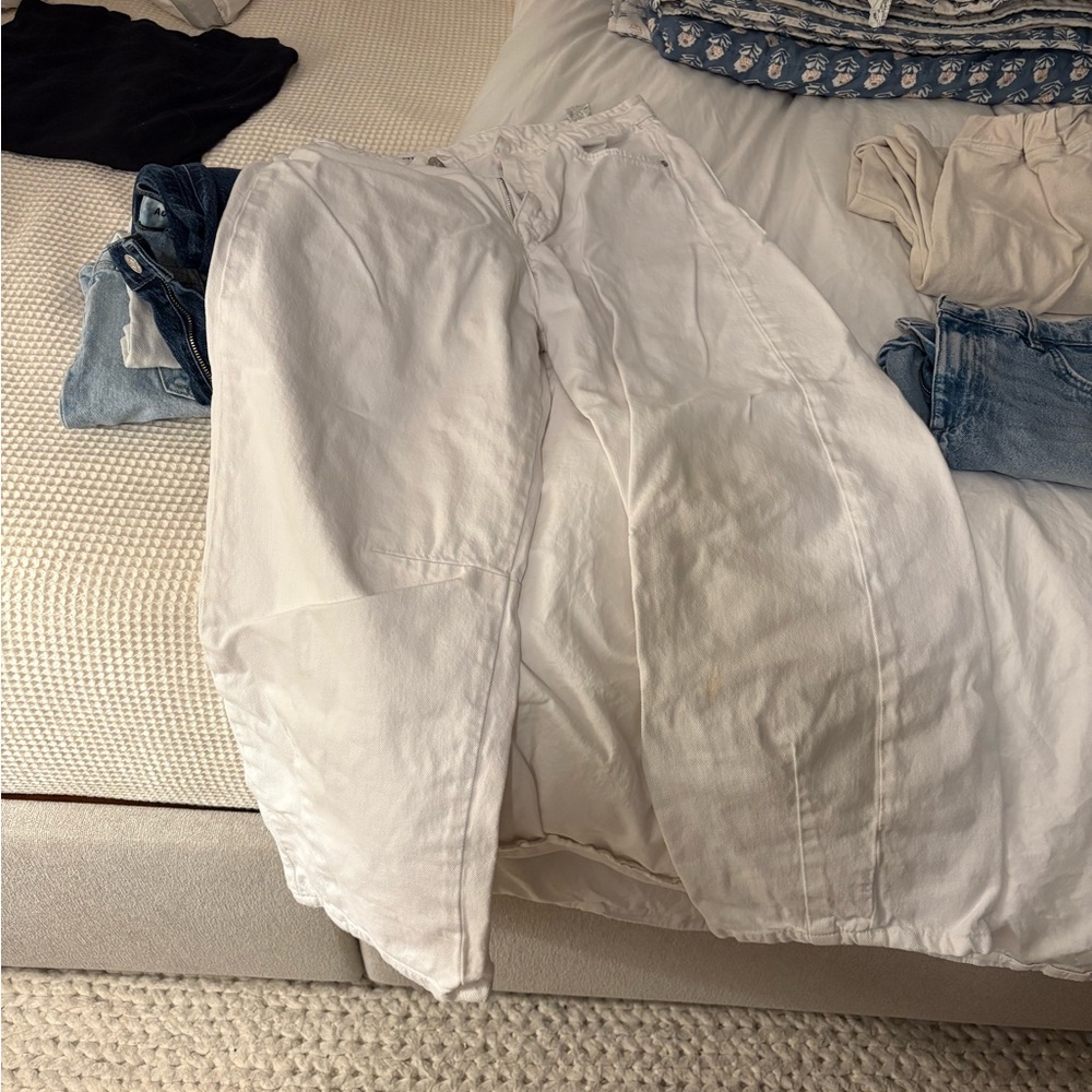 Zara white barrel Jean